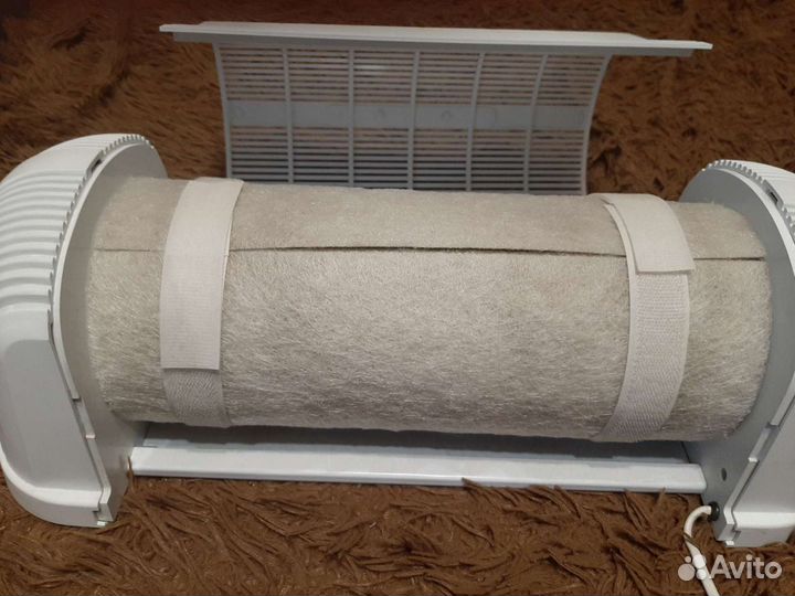 Обеззараживатель и очиститель воздуха фотокаталити