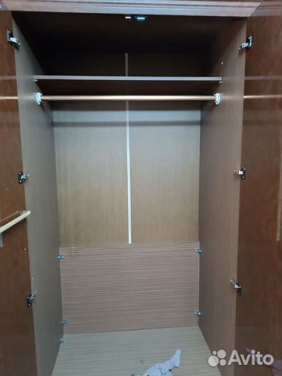 Шкаф для одежды бу