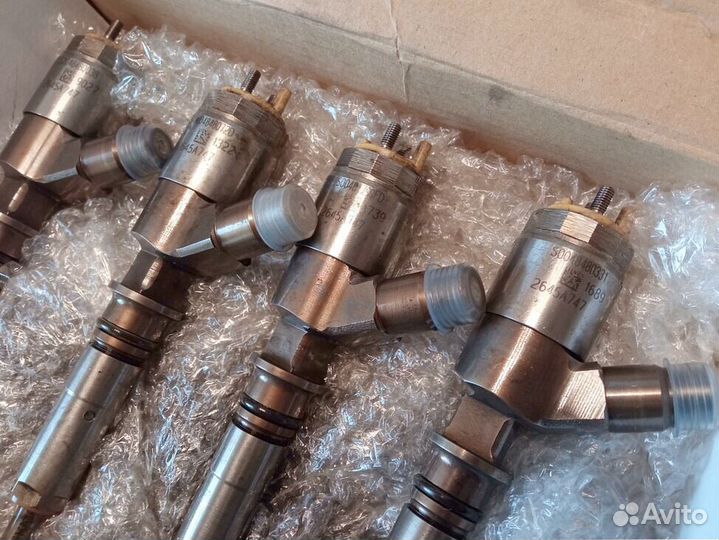 Форсунка топливная JCB 3CX ljbb04101A