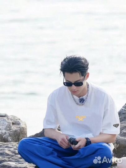 Футболка Prada