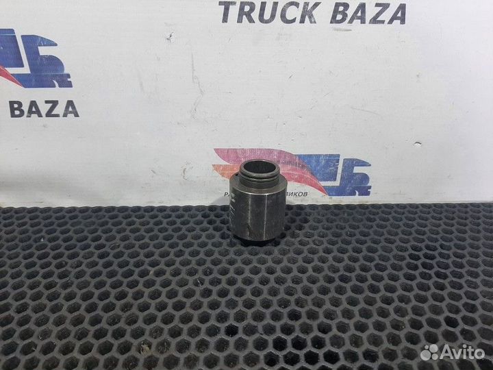 Ось шестерни масляного насоса Man TGS, Man TGX