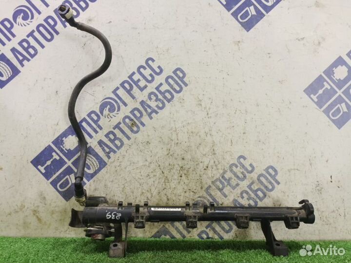 Топливная рампа Volvo S40 седан 1.6 B4164S3 2007