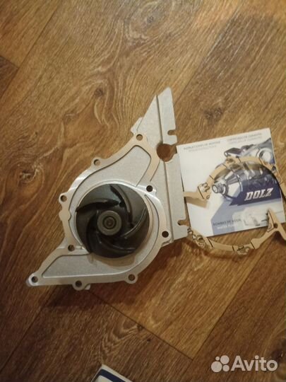 Водяной насос помпа Dolz