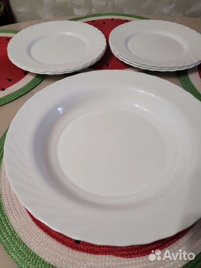 Набор столовой посуды на 6 персон