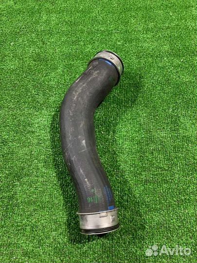 Патрубок интеркулера Volkswagen Scirocco CAV 2011