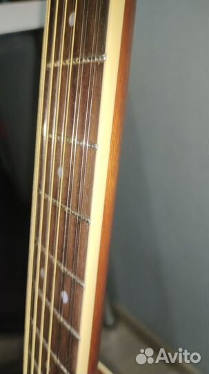 Электроакустическая гитара Yamaha CPX-700