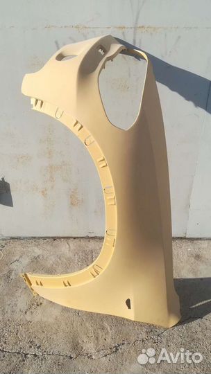 Крыло переднее левое BMW X5 E70 (2006-2012 )