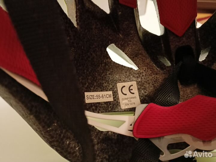 Велошлем взрослый