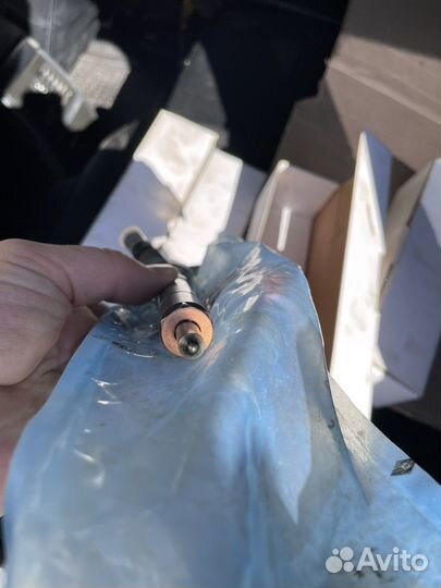 Продам форсунки для Hyundai Santa Fe classic