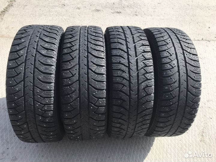 Bridgestone Ice Cruiser 7000S 215/65 R16 98T