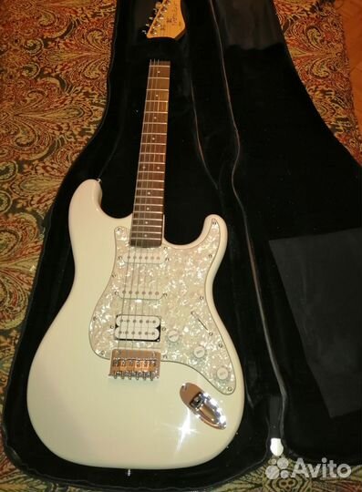 Электрогитара