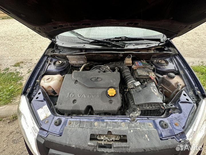 LADA Granta 1.6 МТ, 2012, 247 254 км