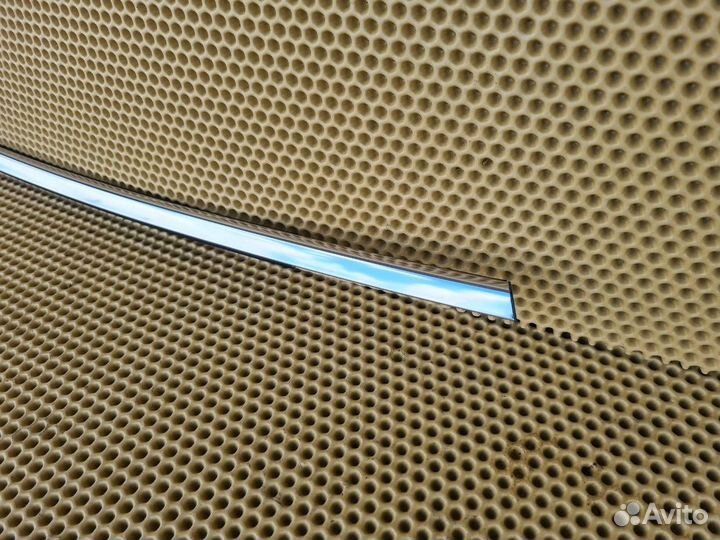 Молдинг на дверь задний левый Infiniti M Q70 Y51