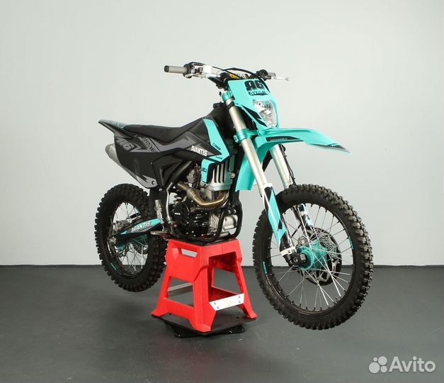 Мотоцикл Avantis A6 черно-голубой