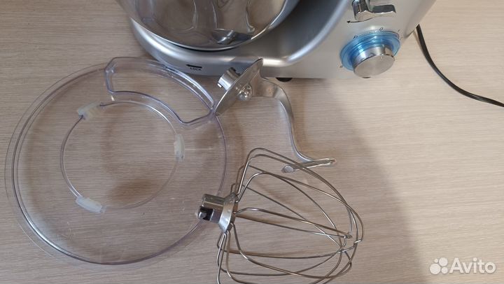 Миксер планетарный starwind 8183