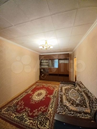 2-к. квартира, 52 м², 2/9 эт.