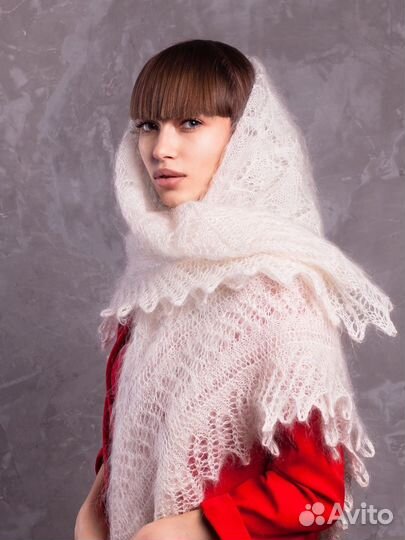 Платок пуховый белый, шаль, ручная работа