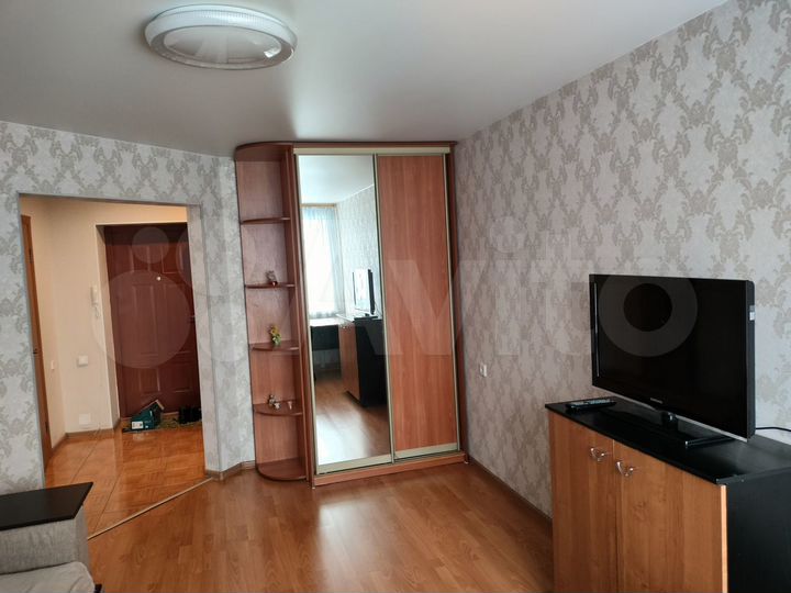 1-к. квартира, 38 м², 8/10 эт.