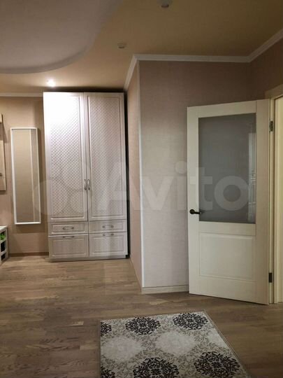 3-к. квартира, 82 м², 4/6 эт.