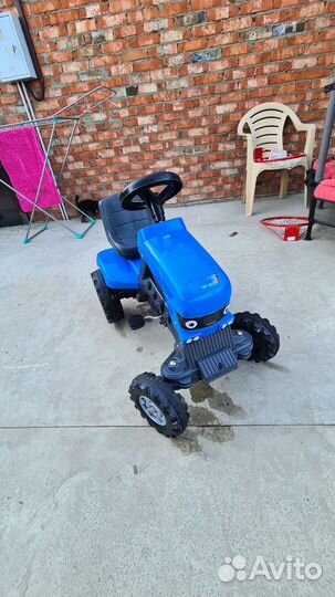 Синий трактор