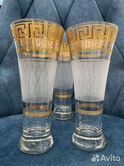 Хрустальные стаканы золотые