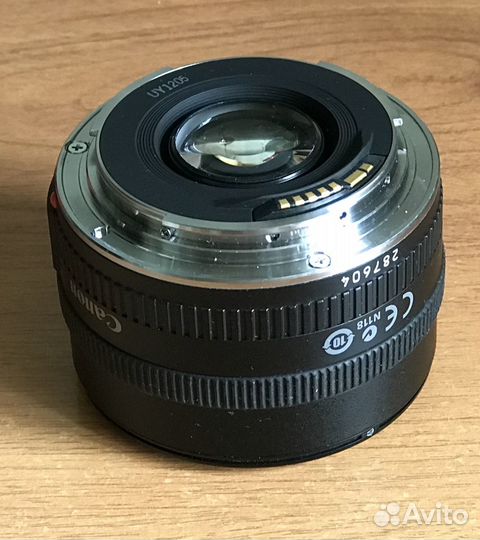 Объектив Canon lens EF 35mm 1:2