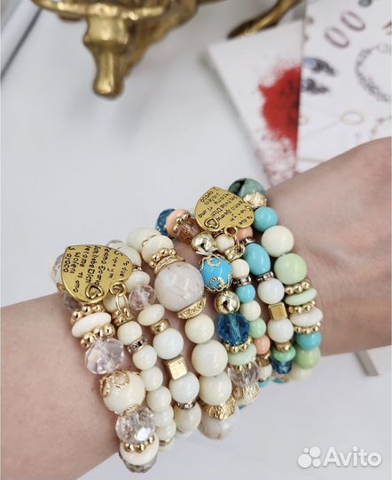 Браслет на руку женский
