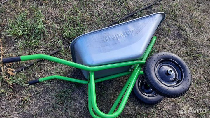 Садовая тачка новая тележка тачанка строительная