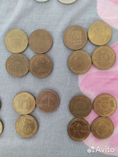 Юбилейные монеты и купюры