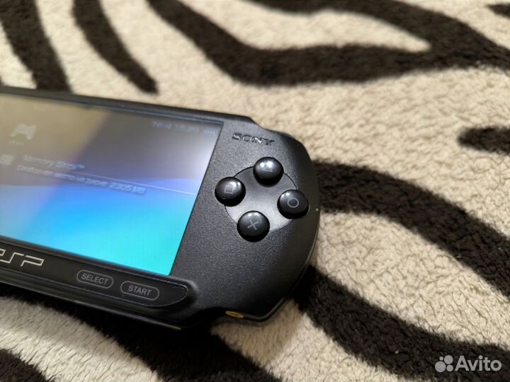 Sony PSP E-1004 16Gb Прошитая