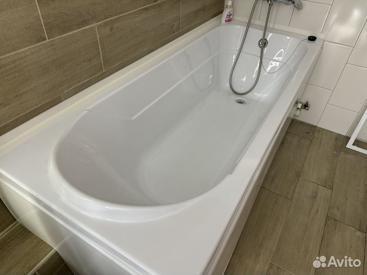 Ванная акриловая 170 70