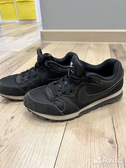 Кроссовки nike md runner 2
