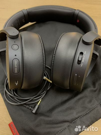 Беспроводные наушники Sony MDR-XB950N1