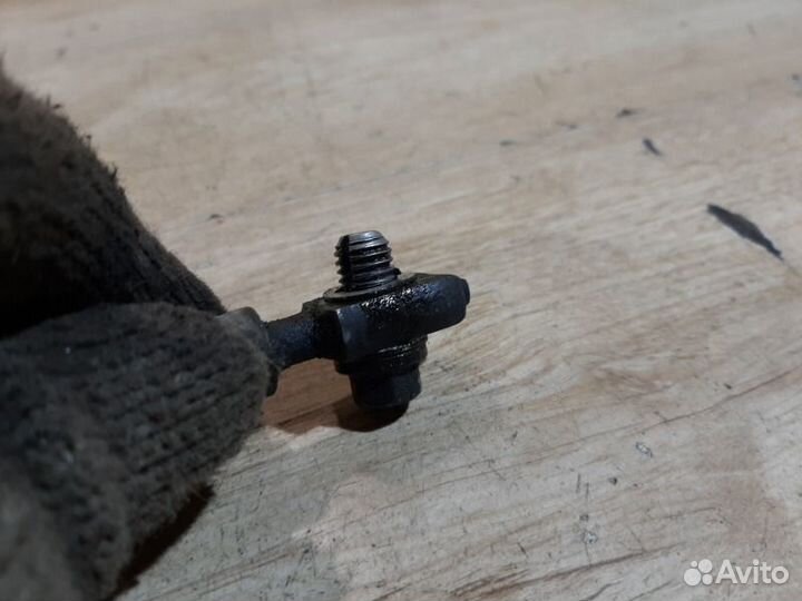 Шланг тормозной передний Skoda Octavia A7 liftback