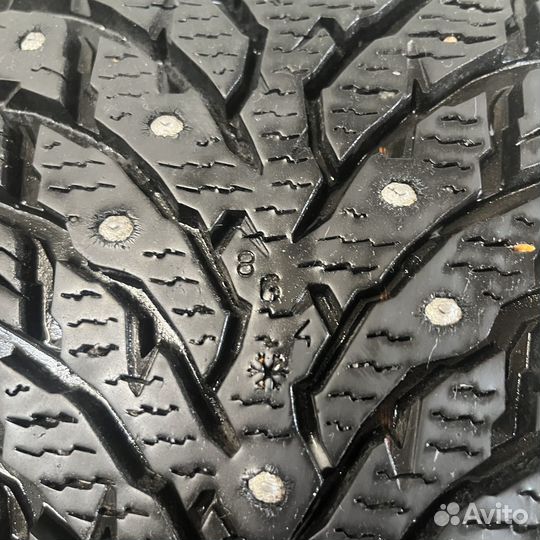 Nokian Tyres Hakkapeliitta 9 215/50 R17 95T