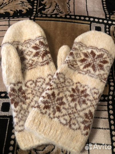 Носки, гетры, варежки