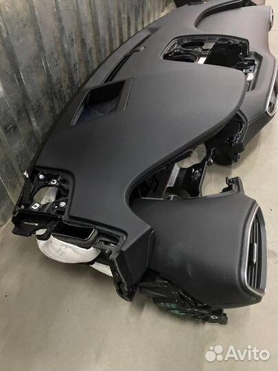 Торпедо с подушкой Hyundai Santa Fe 4 TM