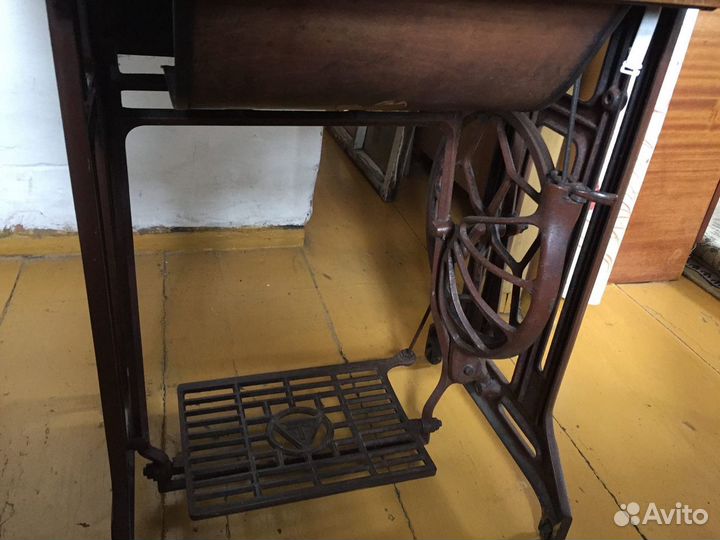 Швейная машина старинная 1947г Обмен