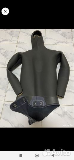 Гидрокостюм