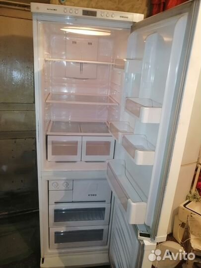 Холодильник бу Samsung ноу фрост