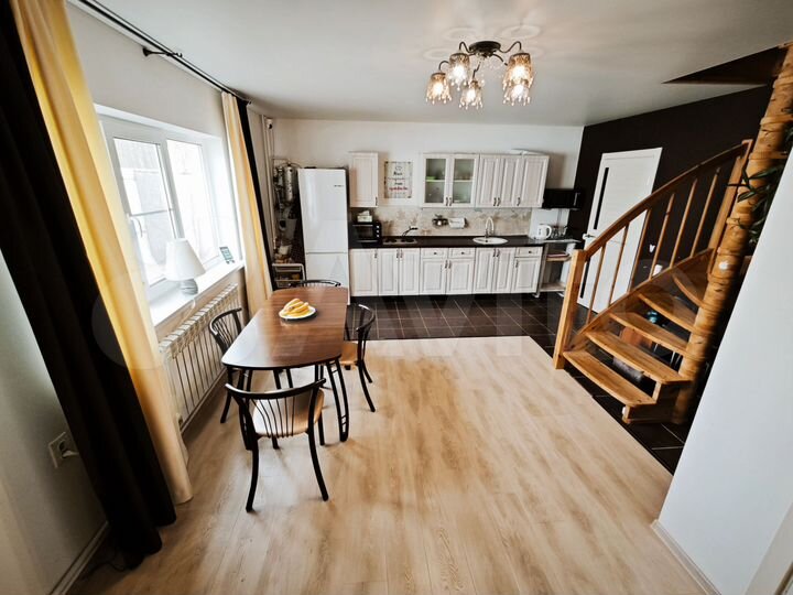 Дом 127 м² на участке 10 сот.