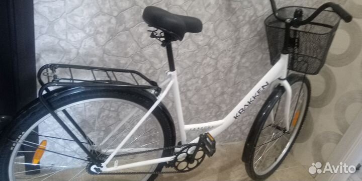 Велосипед. Рама 20, размер колес 28