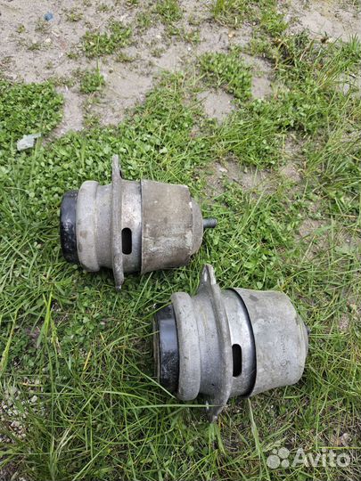 Подушка двигателя volkswagen touareg