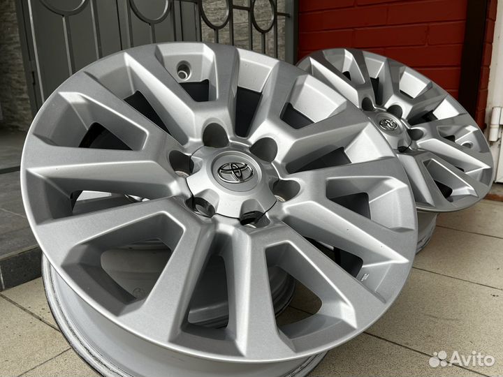 Оригинал toyota япония штатные диски