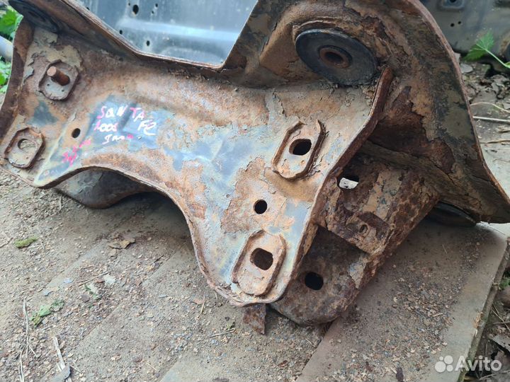 Подрамник задний Hyundai Santa Fe 2008