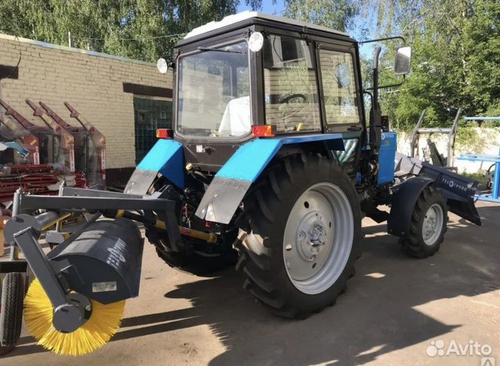 Требуется водитель оператор