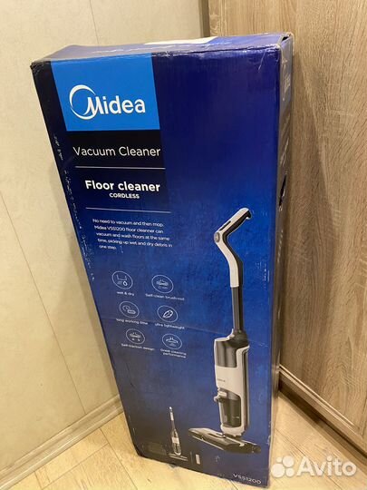 Моющий беспроводной пылесос Midea VSS1200