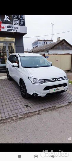 Mitsubishi Outlander 2.0 CVT, 2014, 177 000 км