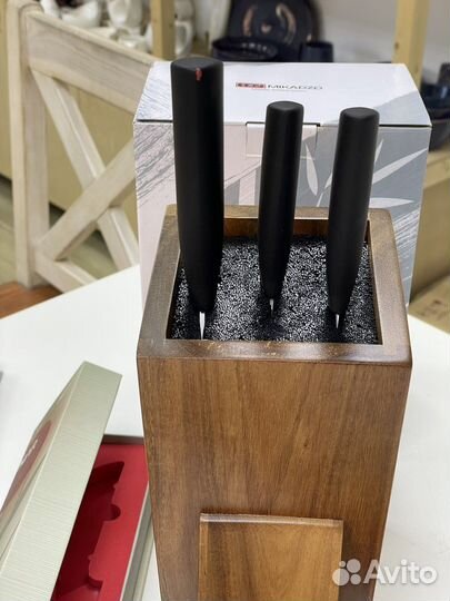 Ножи Mikadzo с подставкой новые