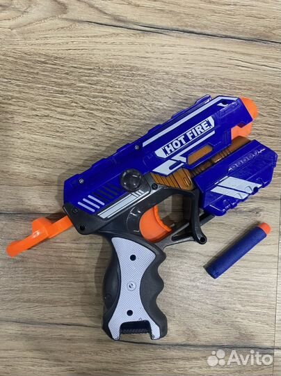 Бластер нерф трио и hot fire (игрушечное оружее)
